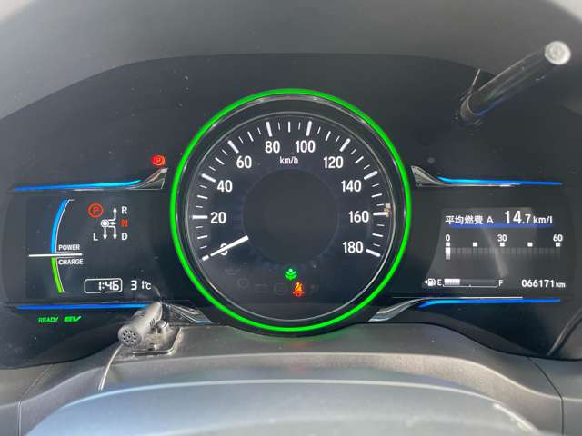 ホンダ ヴェゼル １．５ ハイブリッド Ｚ H26年 () 99