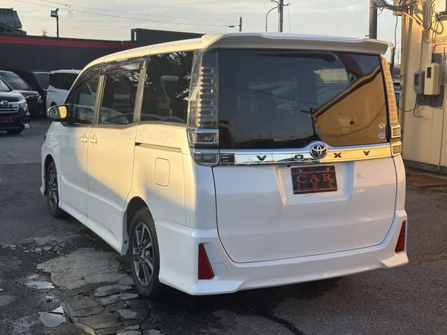 トヨタ ヴォクシー ２．０ ＺＳ H30年 (関東) 99