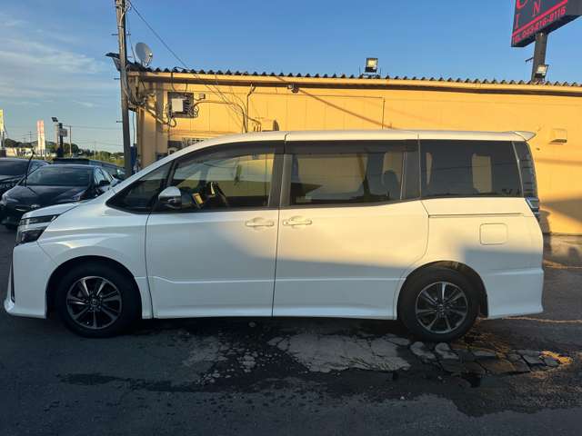 トヨタ ヴォクシー ２．０ ＺＳ H30年 (関東) 99