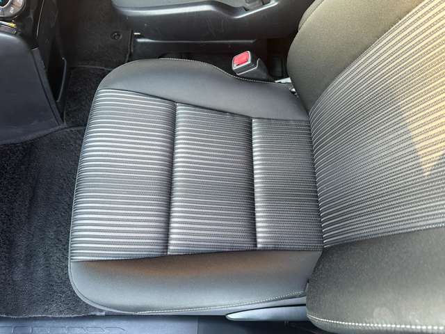 トヨタ ヴォクシー ２．０ ＺＳ H30年 (関東) 99