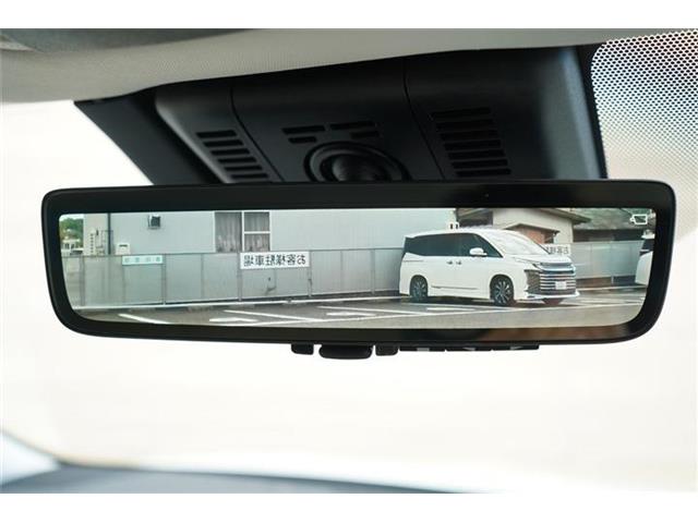 トヨタ クラウン　クロスオーバー　ハイブリッド ２．５ Ｇ アドバンスト レザー パッケージ Ｅ－ＦＯＵＲ ４ＷＤ R5年 (中国) 99