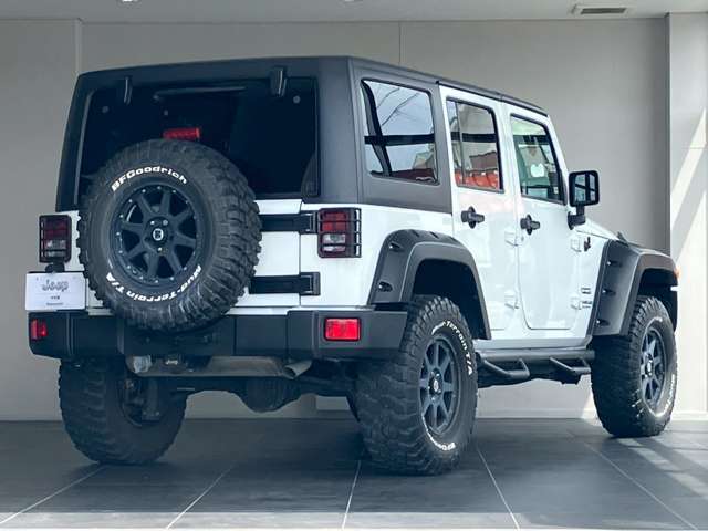 ジープ ラングラー　アンリミテッド アンリミテッド スポーツ ４ＷＤ H29年 (四国) 99