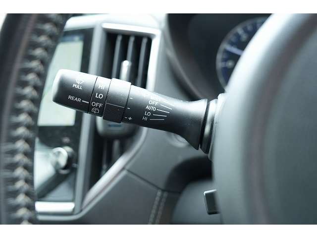 スバル インプレッサスポーツ　ハイブリッド ２．０ Ｅ－Ｌ アイサイト ４ＷＤ R4年 (関東) 99