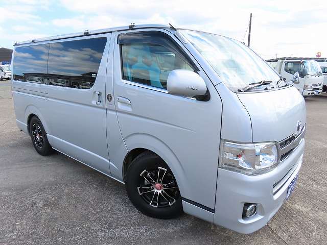 トヨタ ハイエースバン キャンピングカー H23年 (関東) 99