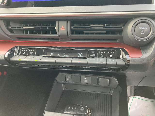トヨタ プリウス ２．０ Ｚ R5年 (関東) 99