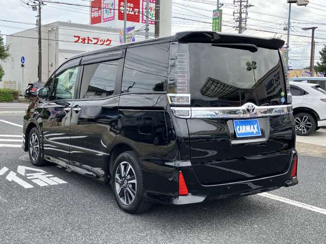 トヨタ ヴォクシー ２．０ ＺＳ 煌ＩＩ R2年 (関東) 99