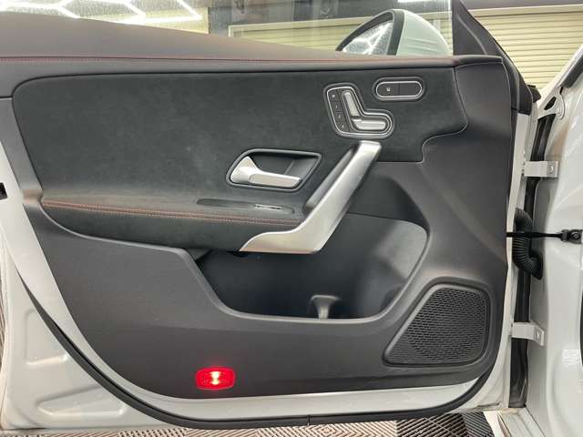 メルセデスベンツ ＣＬＡクラス ＣＬＡ１８０ ＡＭＧライン R2年 (関東) 99