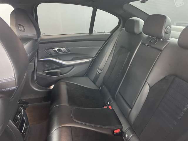 ＢＭＷ ３シリーズ ３２０ｉ　Ｍスポーツ R1年 (関東) 99