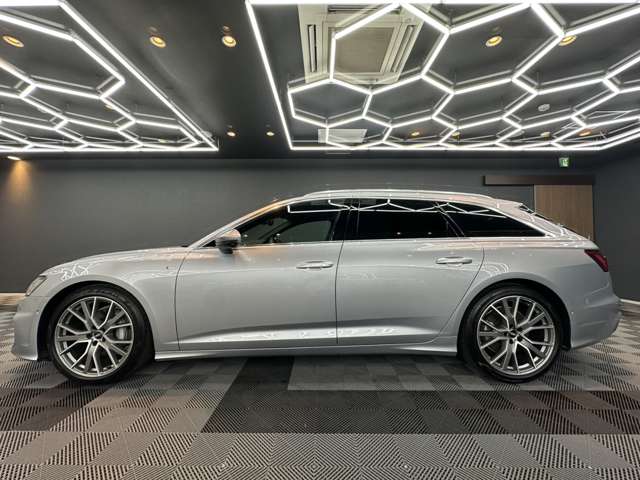 アウディ Ａ６　アバント ４５ ＴＦＳＩ クワトロ スポーツ Ｓラインパッケージ ４ＷＤ R2年 (関東) 99