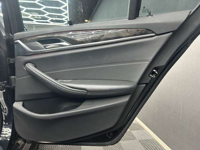 ＢＭＷ ５シリーズ ５３０ｉ　Ｍスポーツ H29年 (関東) 99