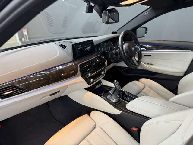 ＢＭＷ ５シリーズ ５３０ｉ　Ｍスポーツ H29年 (関東) 99