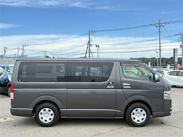 トヨタ ハイエースバン ２．０ スーパーＧＬ ダークプライム ロングボディ H29年 (関東) 99