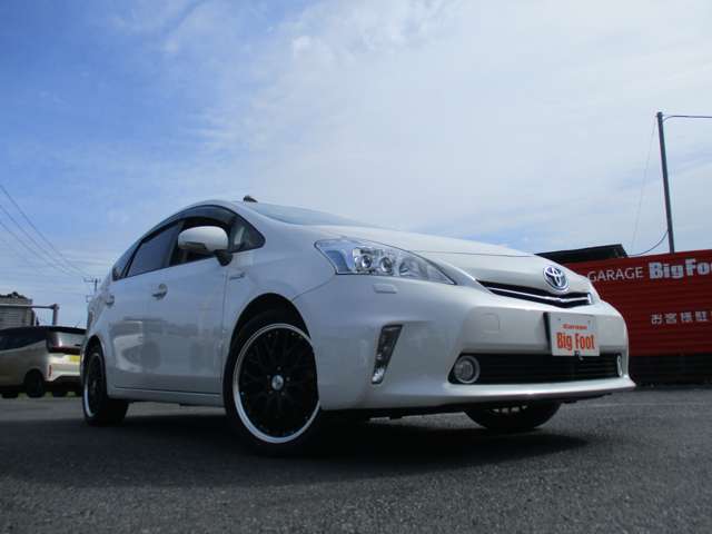 トヨタ プリウスΑ １．８ Ｇ チューン ブラック H25年 (関東) 99