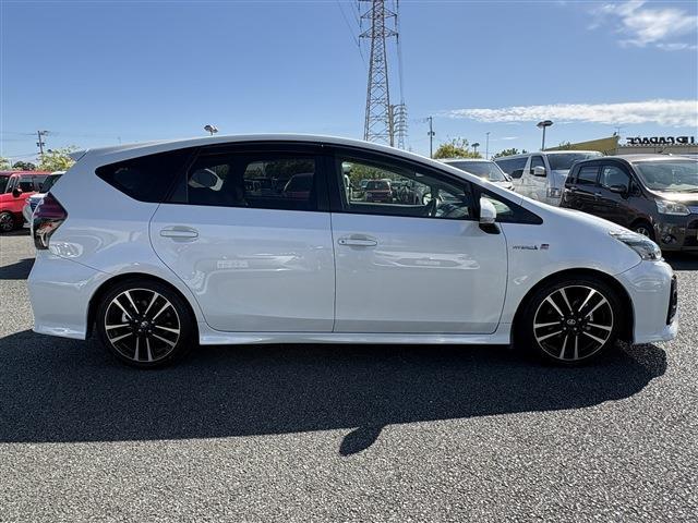 トヨタ プリウスΑ １．８ Ｓ ツーリングセレクション ＧＲスポーツ R2年 (九州・沖縄) 99