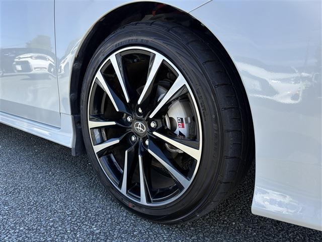 トヨタ プリウスΑ １．８ Ｓ ツーリングセレクション ＧＲスポーツ R2年 (九州・沖縄) 99