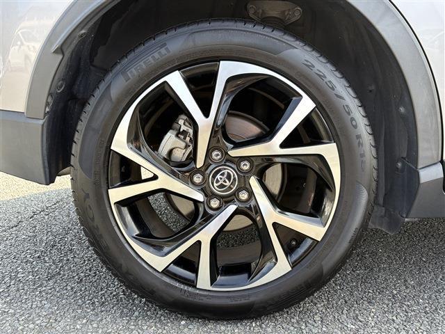 トヨタ Ｃ−ＨＲ ハイブリッド １．８ Ｇ H29年 (九州・沖縄) 99