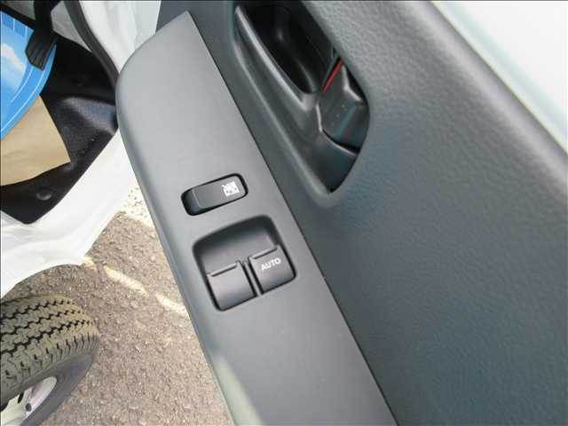 スズキ キャリイバン デモカー ＫＣ ４ＷＤ ５Ｆ R8年 (東北) 99
