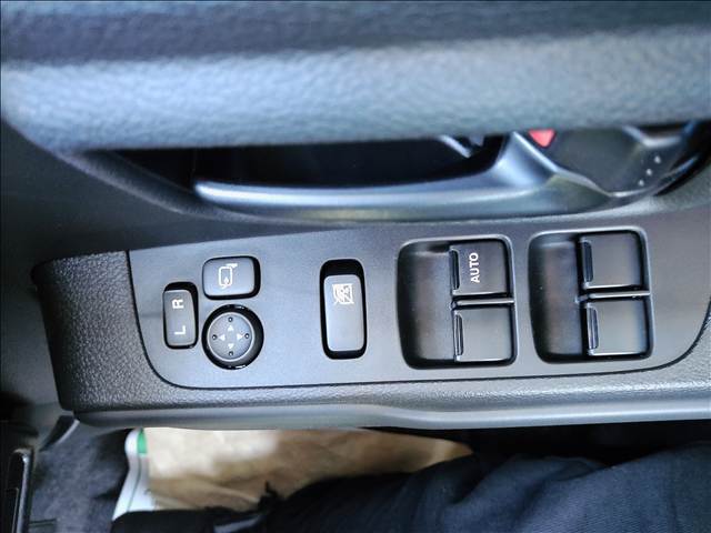スズキ ハスラー ＊＊ＨＹＢＲＩＤ Ｇ ピュアホワイトパール塗装 R8年 () 99