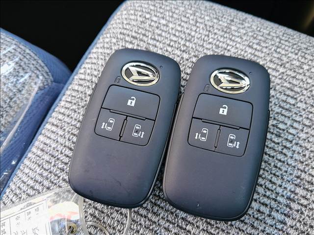 ダイハツ ムーヴ　キャンバス ストライプス Ｘ ＵＰＧ R8年 () 99