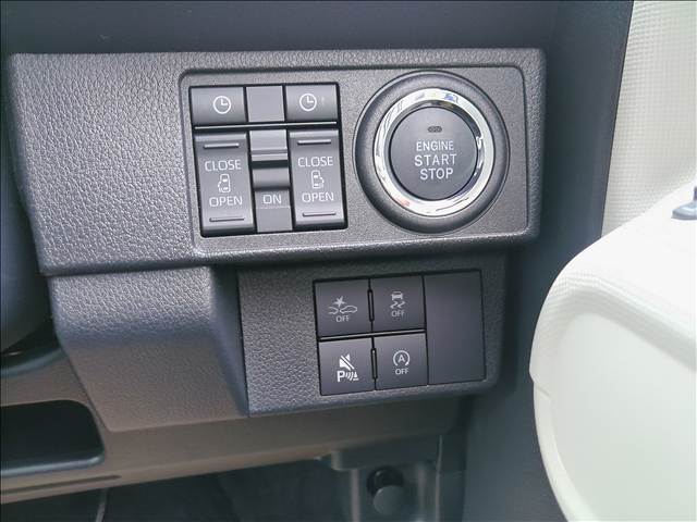 ダイハツ ムーヴ　キャンバス ストライプス　Ｇ R8年 () 99