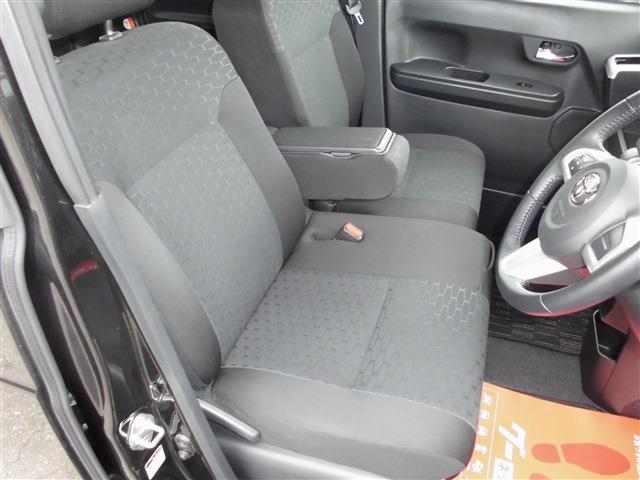 トヨタ ピクシス　メガ ６６０ Ｇターボ ＳＡＩＩＩ R4年 (東海) 99