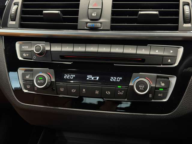 ＢＭＷ ５シリーズ １１８Ｄ Ｍスポーツ エディション シャドー H29年 (東海) 99