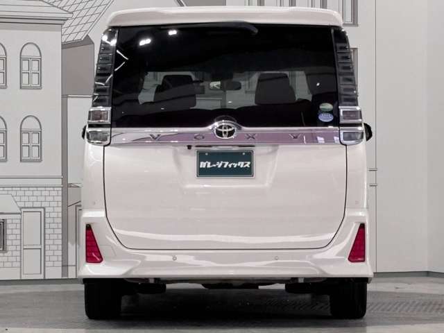 トヨタ ヴォクシー ２．０ ＺＳ 煌ＩＩ R2年 (甲信越・北陸) 99