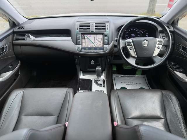 トヨタ クラウンアスリート ２．５ Ｉ－ＦＯＵＲ アニバーサリーエディション ムーンルーフパッケージ ４ＷＤ H23年 (北海道) 99