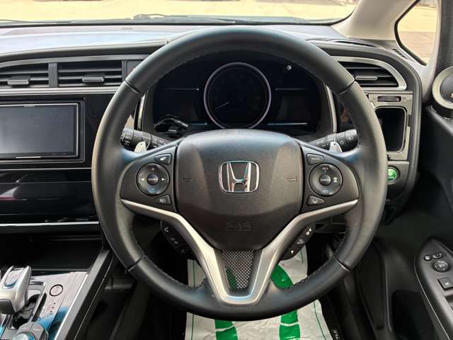 ホンダ シャトル １．５ ハイブリッド Ｚ ホンダセンシング ４ＷＤ H30年 (北海道) 99