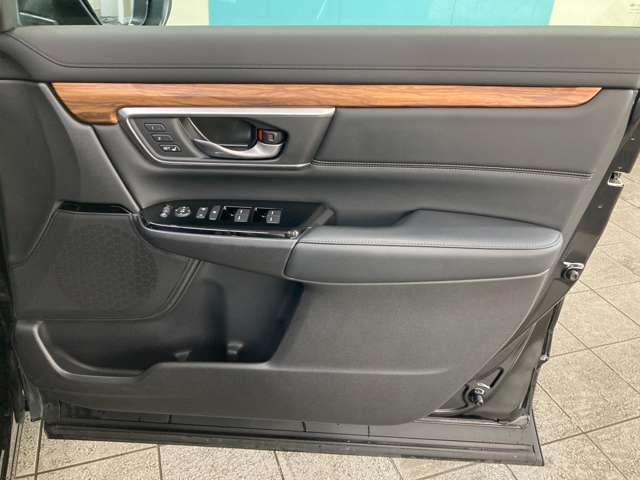 ホンダ ＣＲ−Ｖ １．５ ＥＸ マスターピース ４ＷＤ R4年 (北海道) 99