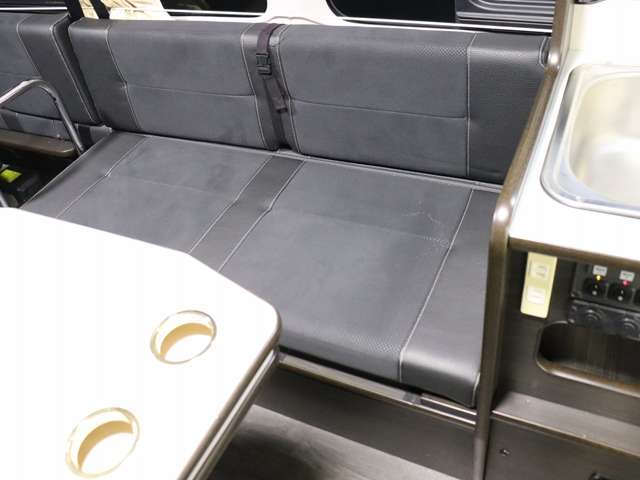 トヨタ ハイエースバン キャンピング H29年 (北海道) 99
