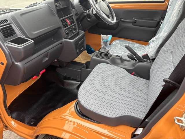 スズキ キャリイトラック ６６０ ＫＣ農繁 ３方開 ４ＷＤ R8年 (北海道) 99