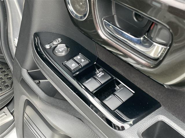 ホンダ Ｎ　ＢＯＸ カスタム ６６０ Ｇ Ｌ ホンダセンシング R1年 (九州・沖縄) 99