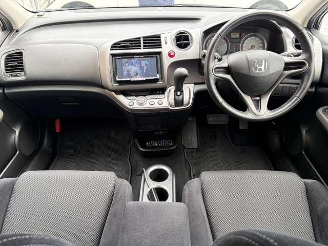 ホンダ ストリーム ２．０ ＲＳＺ H19年 (近畿) 99