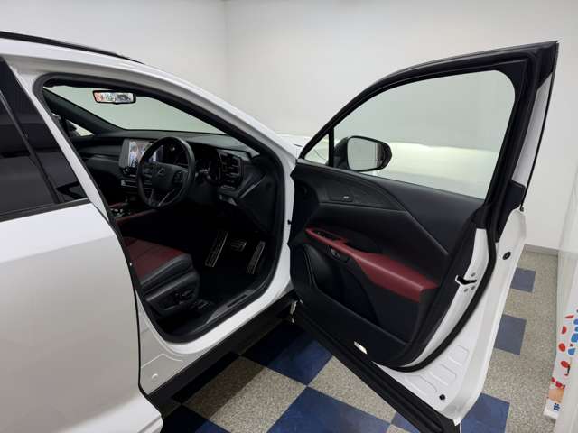 レクサス ＲＸ５００ｈ ５００Ｈ Ｆスポーツ パフォーマンス ４ＷＤ R5年 (関東) 99