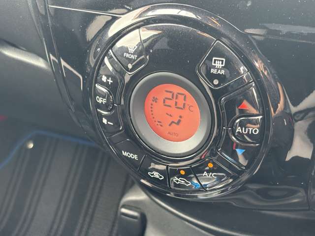 日産 ノート １．２ Ｅ－ＰＯＷＥＲ Ｘ H29年 (東北) 99