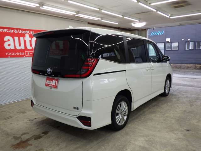 トヨタ ノア １．８ ハイブリッド Ｓ－Ｚ Ｅ－ＦＯＵＲ ４ＷＤ R7年 (東北) 99
