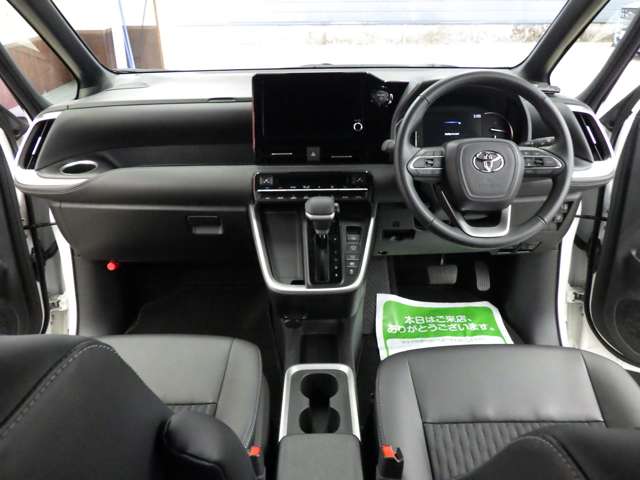 トヨタ ノア １．８ ハイブリッド Ｓ－Ｚ Ｅ－ＦＯＵＲ ４ＷＤ R7年 (東北) 99