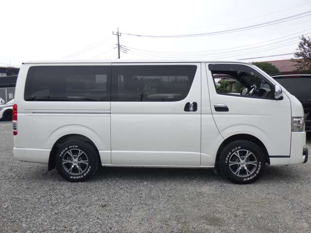 トヨタ ハイエースバン ２．０ スーパーＧＬ ダークプライムＩＩ ロングボディ R1年 (関東) 99