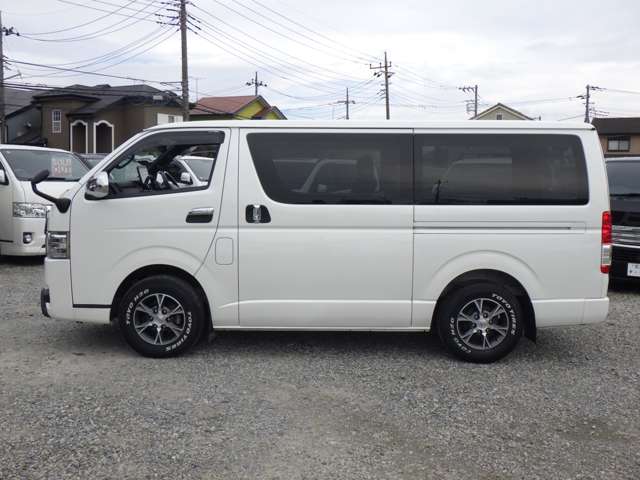 トヨタ ハイエースバン ２．０ スーパーＧＬ ダークプライムＩＩ ロングボディ R1年 (関東) 99