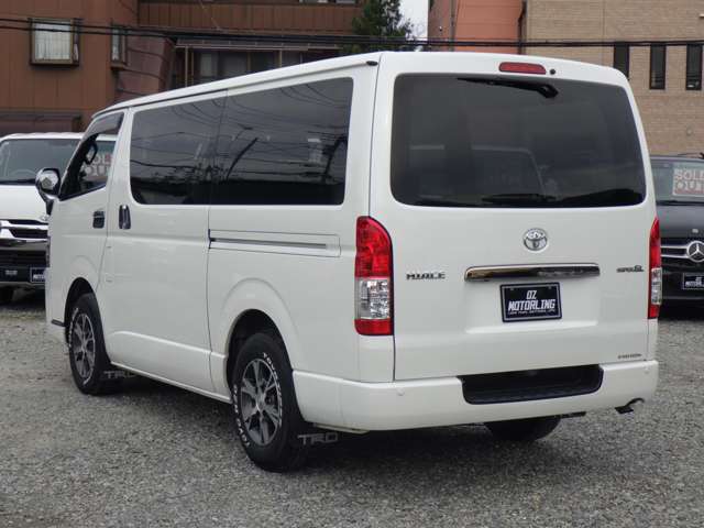 トヨタ ハイエースバン ２．０ スーパーＧＬ ダークプライムＩＩ ロングボディ R1年 (関東) 99