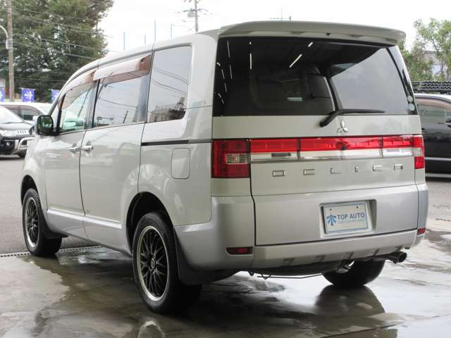 三菱 デリカ　Ｄ：５ ２．４ Ｇ パワーパッケージ ４ＷＤ H23年 (関東) 99
