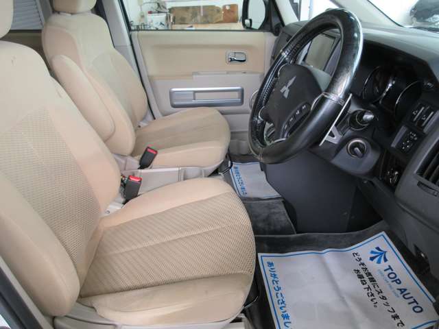 三菱 デリカ　Ｄ：５ ２．４ Ｇ パワーパッケージ ４ＷＤ H23年 (関東) 99