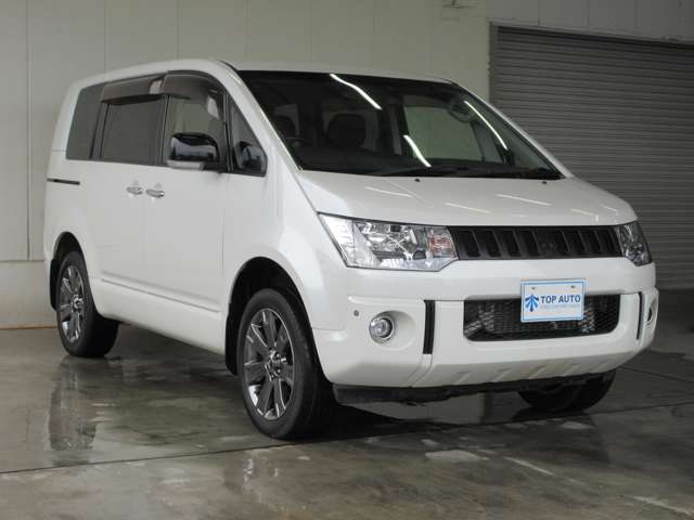 三菱 デリカ　Ｄ：５ ２．２ シャモニー ディーゼルターボ ４ＷＤ H30年 (関東) 99