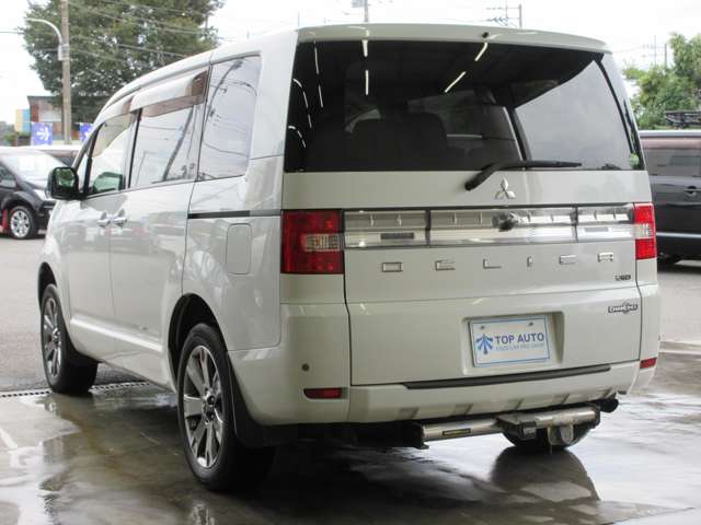 三菱 デリカ　Ｄ：５ ２．２ シャモニー ディーゼルターボ ４ＷＤ H30年 (関東) 99