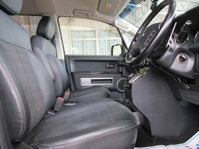 三菱 デリカ　Ｄ：５ ２．２ シャモニー ディーゼルターボ ４ＷＤ H30年 (関東) 99