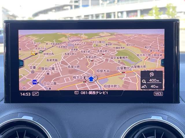 アウディ Ｑ２ ３０　ＴＦＳＩ　スポーツ R1年 (近畿) 99