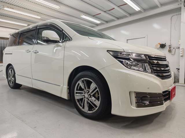 日産 エルグランド ３．５ ライダー ブラックライン H25年 (近畿) 99