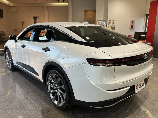 トヨタ クラウン　クロスオーバー　ハイブリッド ２．５ Ｇ アドバンスト レザー パッケージ Ｅ－ＦＯＵＲ ４ＷＤ R4年 () 99
