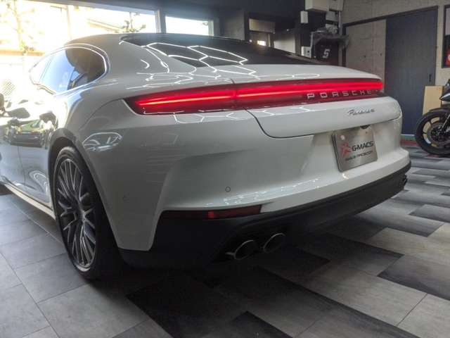 ポルシェ パナメーラ ２．９ R8年 (近畿) 99